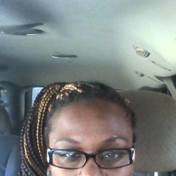 Meet your Posher, Teshea - Picture 1 of 1